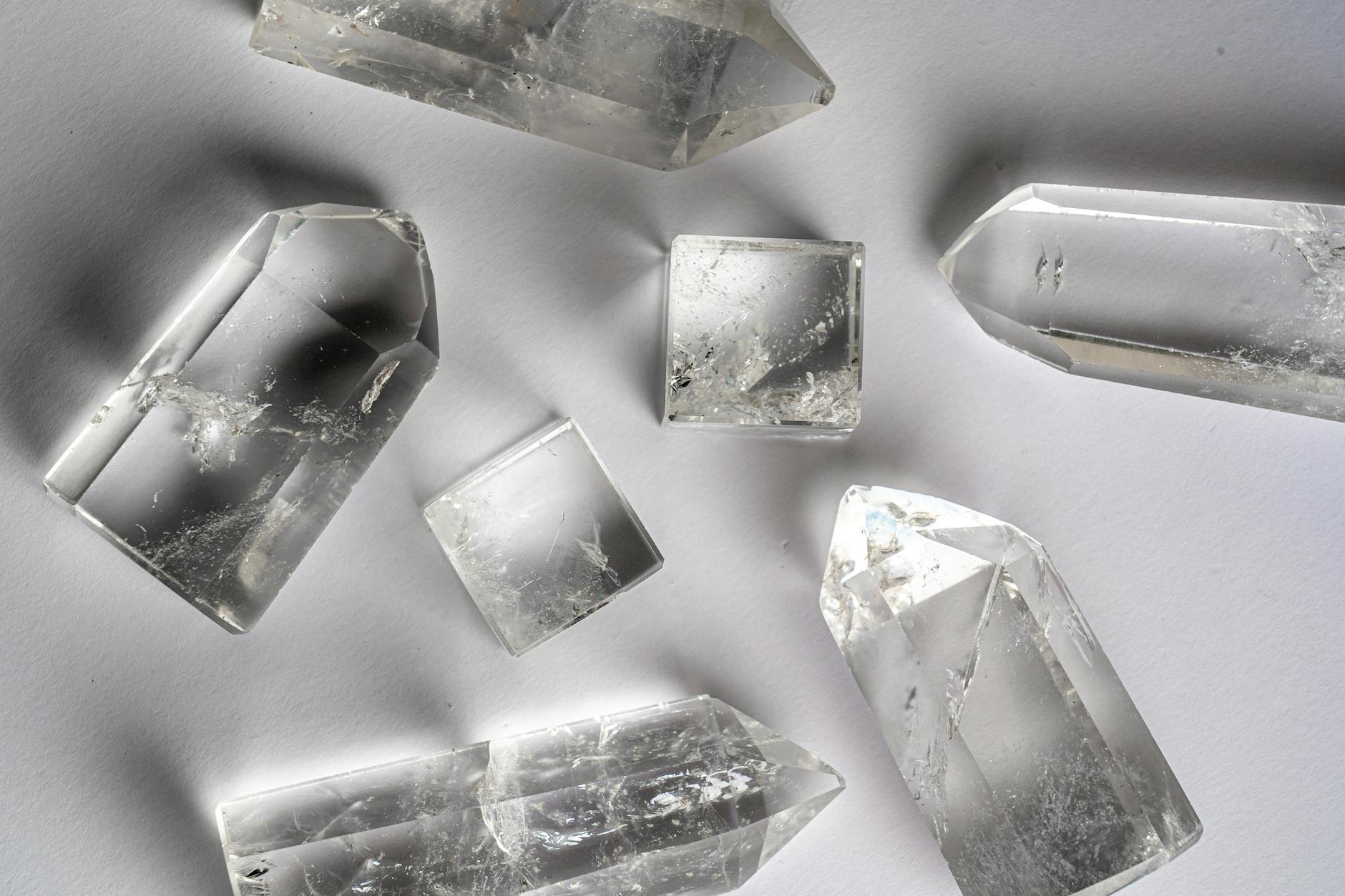 Psychic Daily Tip: 4/6/26 – “Quartz Crystals”